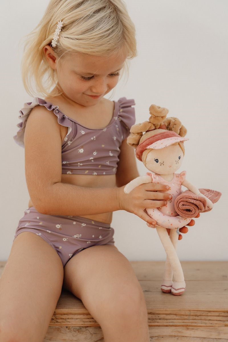 Mila Muñeca de Verano Blandita - Little Dutch: ¡La compañera perfecta para el verano!