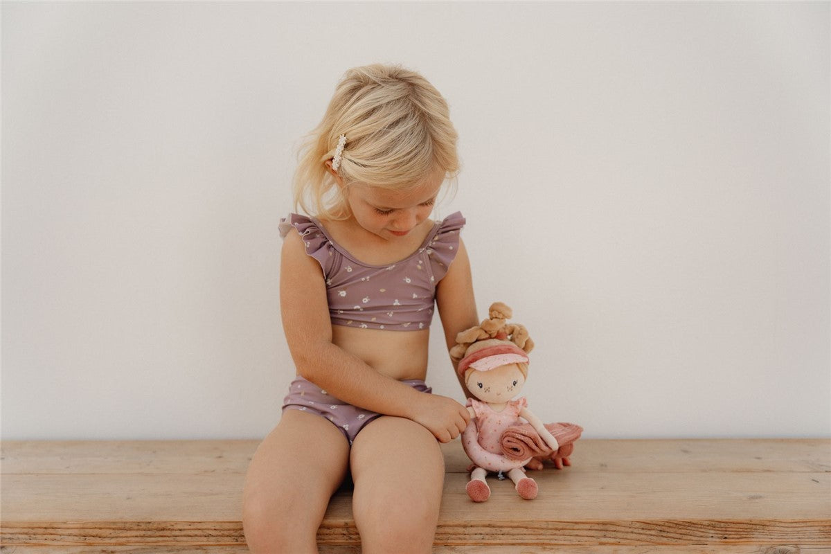 Mila Muñeca de Verano Blandita - Little Dutch: ¡La compañera perfecta para el verano!