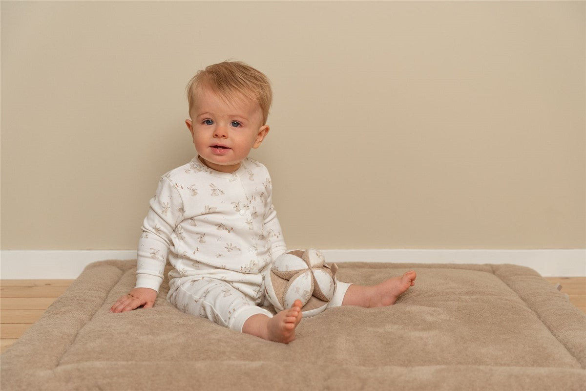 Pelota Montessori Baby Bunny - Little Dutch: Diversión y estimulación para tu bebé