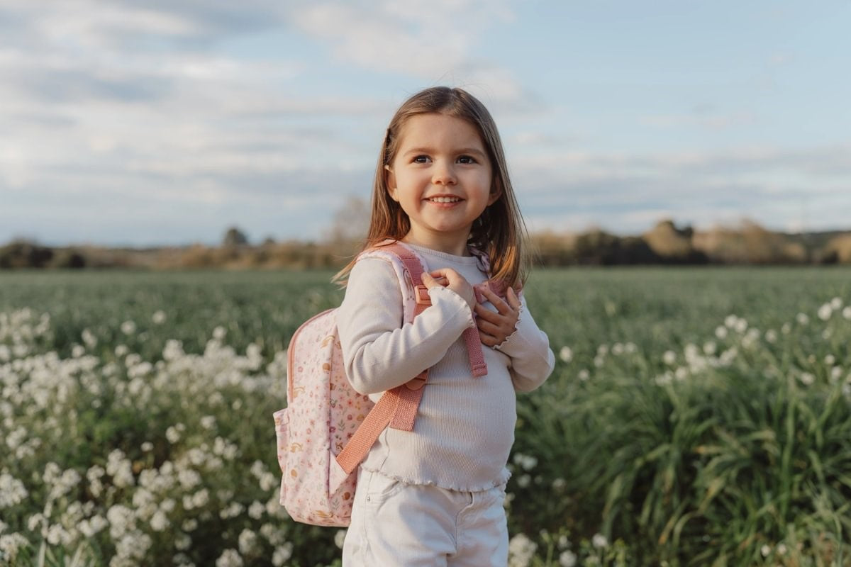 🎒 Mochila Fairy Garden – Little Dutch 🌸🧚‍♀️